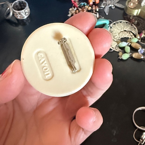 Floral Ceramic Button - Picture 2 of 2